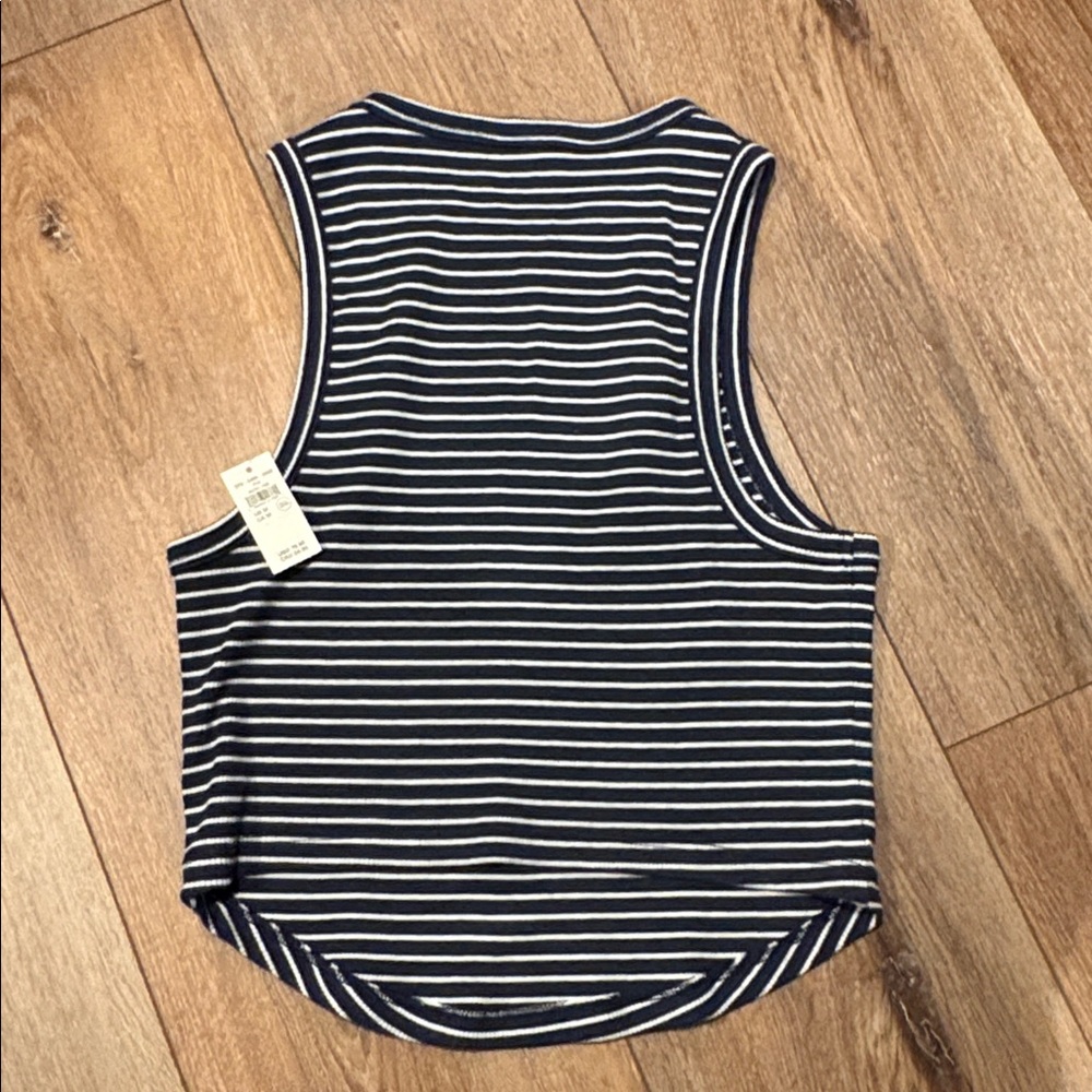 NWT women’s aerie navy white striped medium tank top - Picture 3 of 3